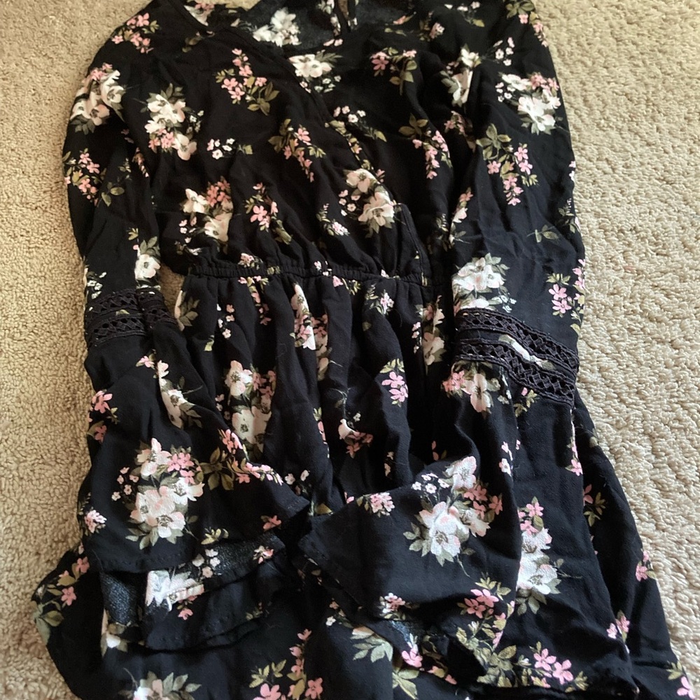 Hollister romper